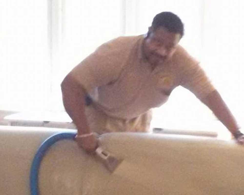 Upholstery cleaning- Pensicola Upholstery